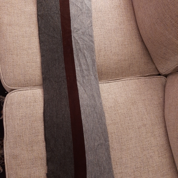 NAUTICA.COM SCARF. NEW WITH TAG.SZ 68" L/8.5"W TRICOLOUR... - Picture 5 of 5